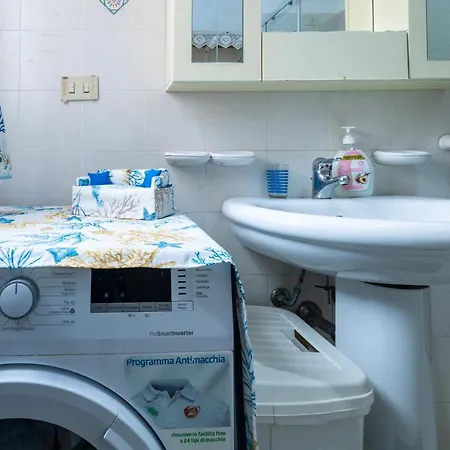 Loretta 펜션 리파리