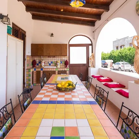 Loretta * ليباري